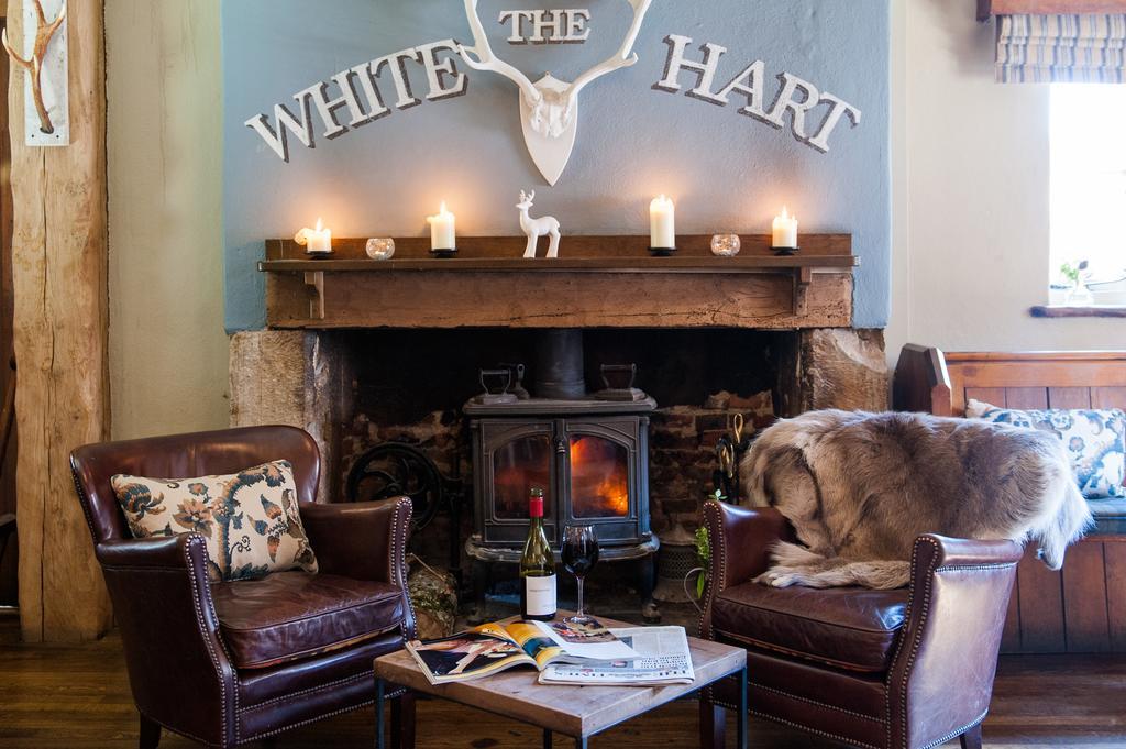 Отель The White Hart, South Harting Питерсфилд Экстерьер фото